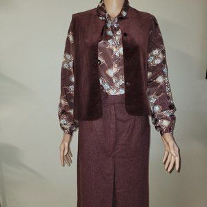 JH Collectibles 3piece office attire